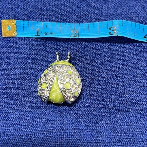 Stunning Vintage TS Green & Silver Ladybug - Picture 7 of 7